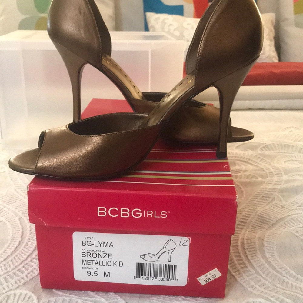 Open Toe Pumps